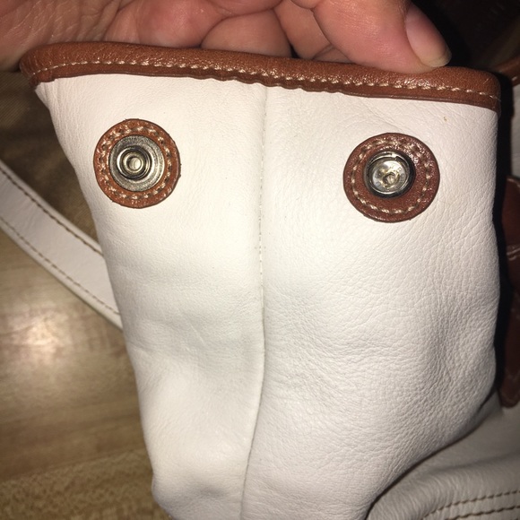 Authentic Coach Vintage Hampton Satchel - Picture 6 of 8